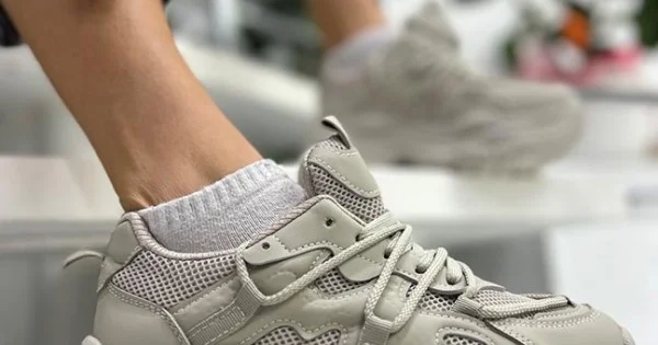 Сникърси Iconic Grey